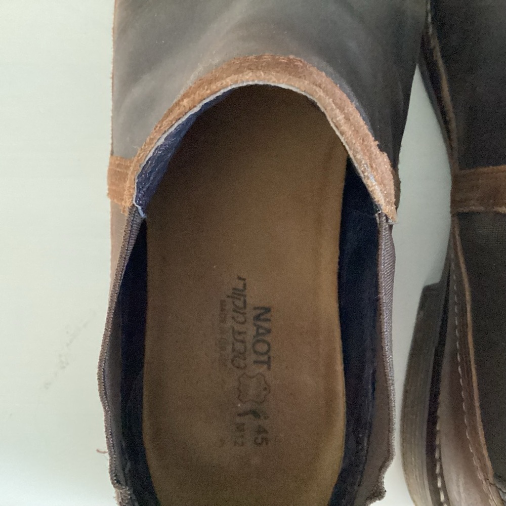 NAOT slip-on ankle boots/shoes Leather Brown 12 - Picture 5 of 8